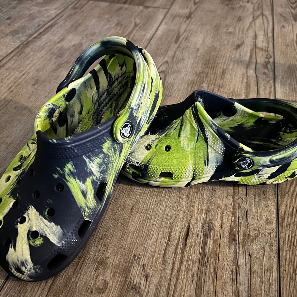 Kids Navy and Lime Green Crocs